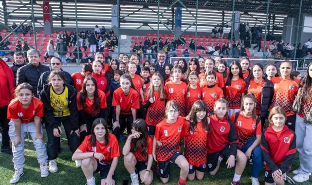 İzmir’de amatör altyapılara can suyu