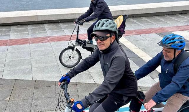 İzmir’de pedallar görme engelliler için çevrildi