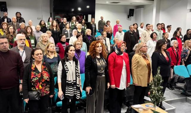 İzmirli kadınlardan Yeşilay’a tam destek