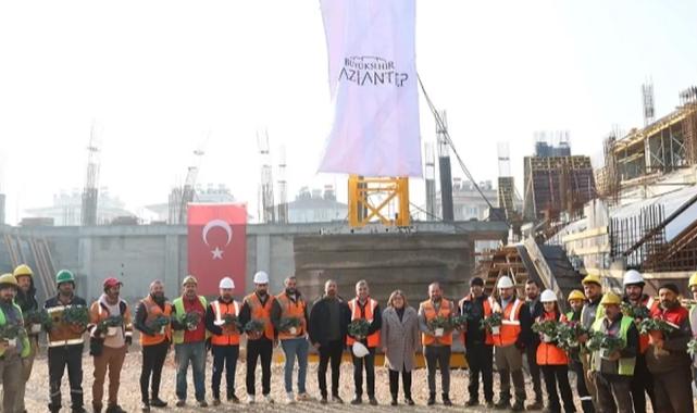 Kamil Ocak Spor Salonu yükseliyor