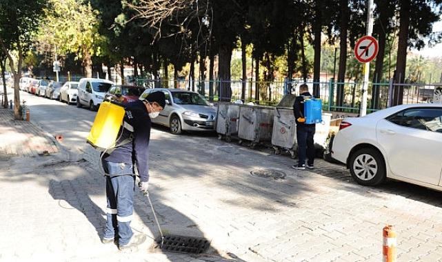 Karşıyaka’da ilaçlama mesaisi devam ediyor
