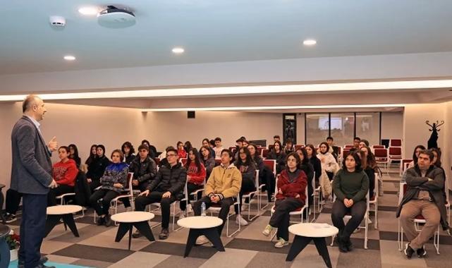 Kayseri Talas’ın Yazar Okulu’nda ‘söyleşi’ zamanı