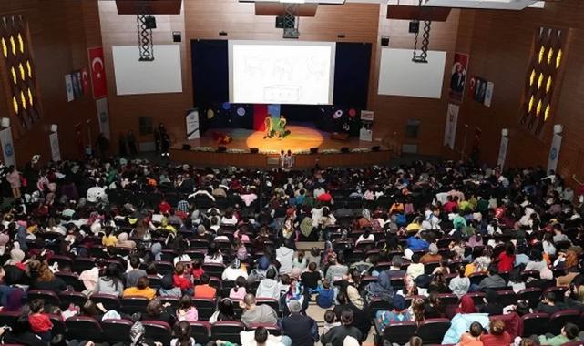 Kayseri Talas’ta çocuklara ‘Küçük Prens’ sürprizi