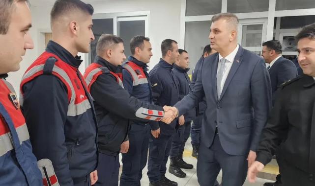 Kocaeli Gölcük’te Başkan Sezer yılbaşı gecesi yalnız bırakmadı