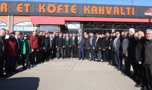 Kocaeli’de Başkan Büyükakın Başiskele esnafıyla buluşu