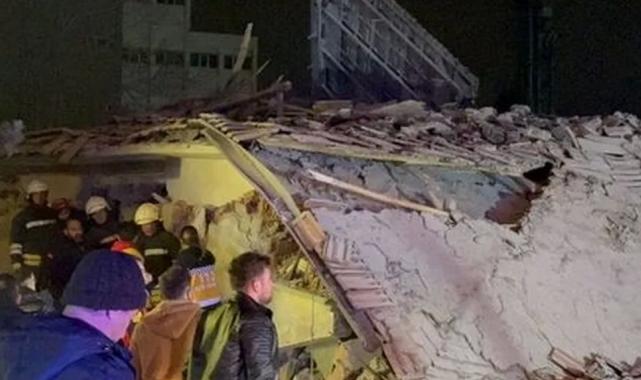 Konya’da bina çöktü