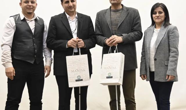 Manisa’da engelleri aşan betimlemeli belgesel gösterimi