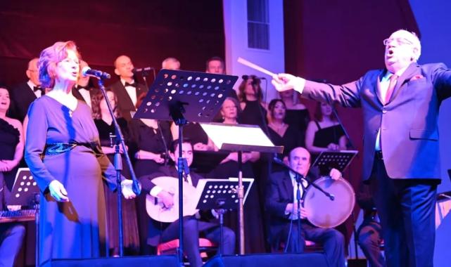 Manisa’da Selim Öztaş korosundan unutulmaz gece