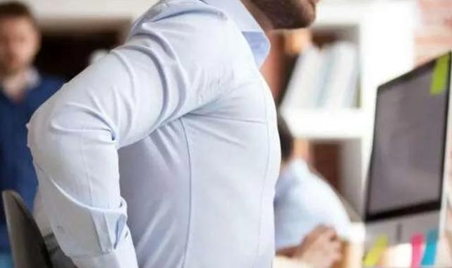 Masa başı çalışanlarda risk daha fazla!