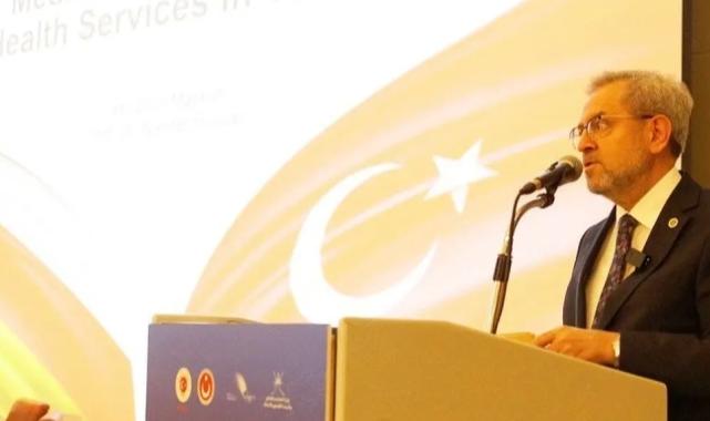Rektör Ünüvar, Türkiye’nin sağlıktaki başarı hikayesini Umman’da anlattı