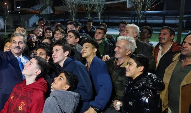 Sakarya’da Başkan Alemdar gençlerle buluştu