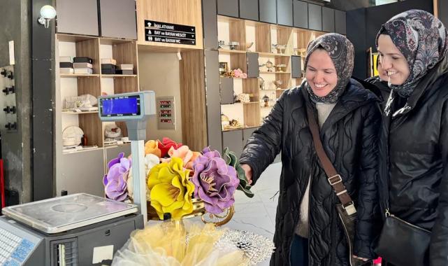 Sakarya’da fedakâr anneler sanat molası verdi