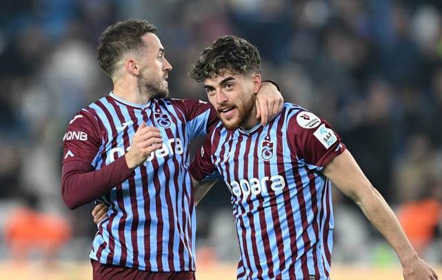 Trabzonspor 5-0 Onvo Antalyaspor (Maç Sonucu) Fırtına evinde gol oldu yağdı!