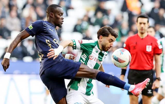 Tümosan Konyaspor 3-3 Kasımpaşa (Maç Sonucu) Konya’da puanlar paylaşıldı!