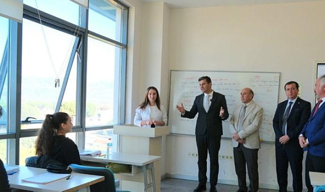 Zeyrek, “2024’te 7 bin 500 öğrencimizi lise ve üniversiteye hazırladık”