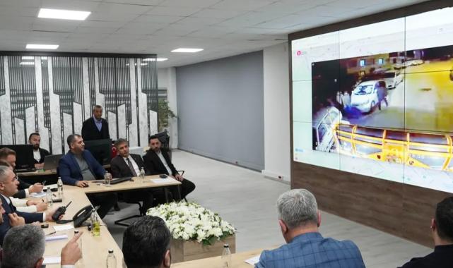 Ankara Keçiören’de karla mücadele koordineli sürdürüldü