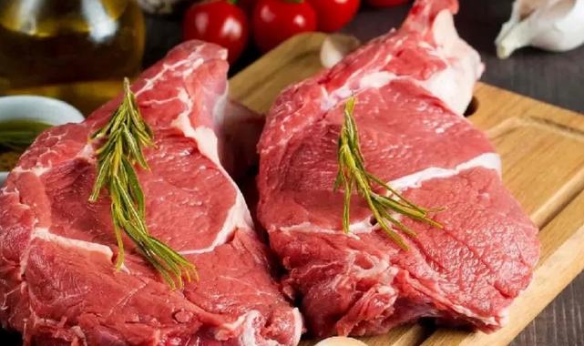 Antalya Kumluca’da ete Ramazan’da zam yok!