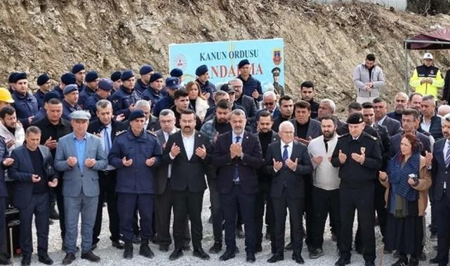 Antalya Kumluca’da yeni hizmet binasının temeli atıldı