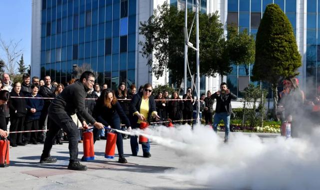 Antalya Muratpaşa Belediyesi’nde yangın tatbikatı