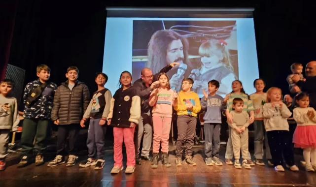 Barış Manço Kocaeli’de en güzel şarkıları ile andı