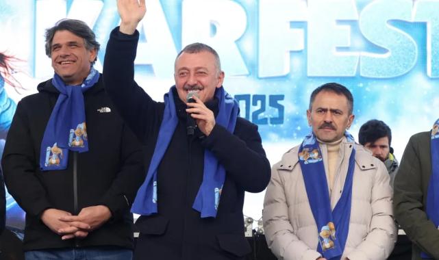 Başkan Büyükakın Kartepe’den müjdeyi verdi: Bu daha başlangıç