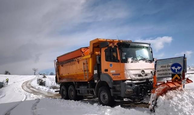Bursa Büyükşehir karla mücadelede gece gündüz sahada