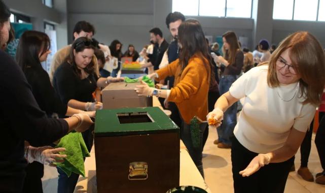 Bursa Nilüfer’de eski oy sandıkları yuva oldu!