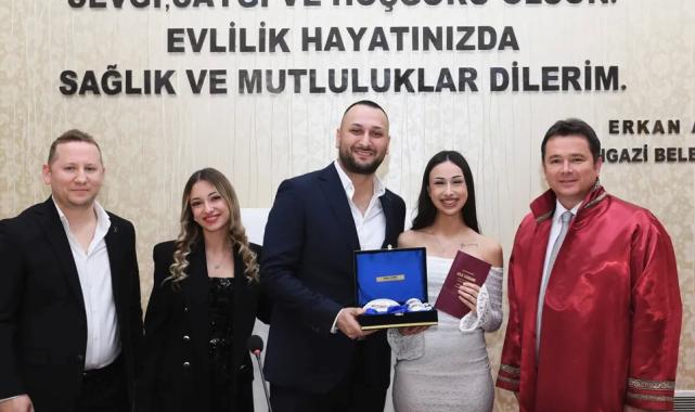 Bursa Osmangazi’de Başkan Aydın’dan 14 Şubat’a özel çifte sürpriz