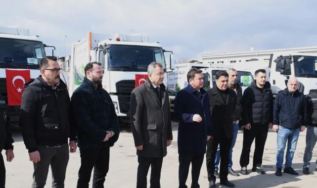 Bursa Osmangazi’nin temizlik filosuna 17 araç eklendi