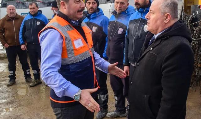 Bursa Yenişehir’de kar çalışmaları aralıksız sürdü