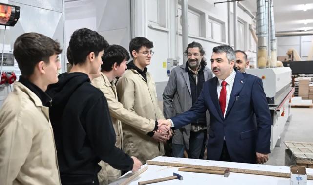 Bursa Yıldırım’dan eğitime tam destek