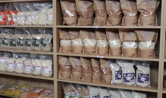 Çınar Halk Market’in doğal ürünleri Gülümse Kafe’de