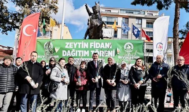 Denizli’de zeytin fidanları toprakla buluşuyor