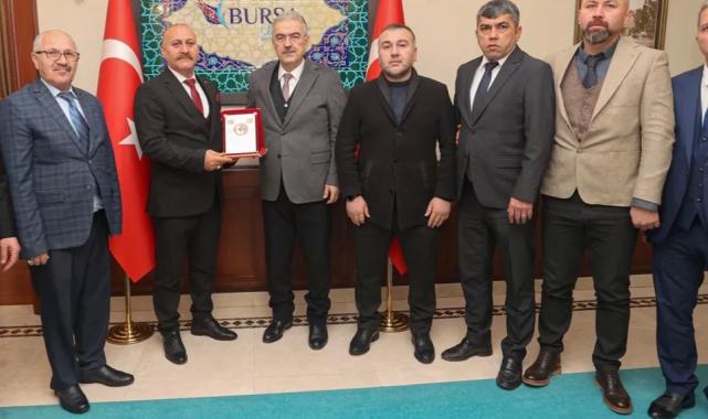 Dünya Türk Birliği’nden Bursa Valisi Ayyıldız’a ziyaret