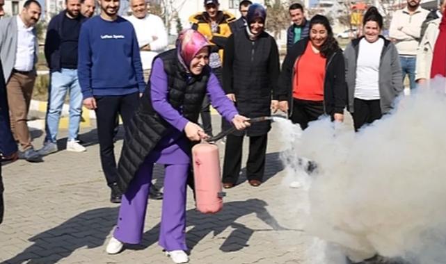 Hatay itfaiyesinden sevgievlerinde yangın tatbikatı