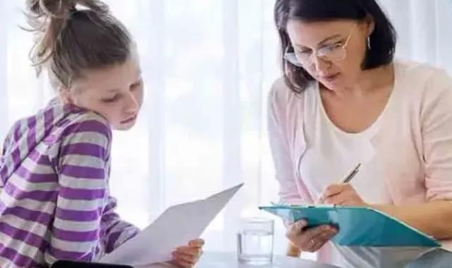 Hiçbir şeyi beğenmeyen insanlarla nasıl baş edilir?