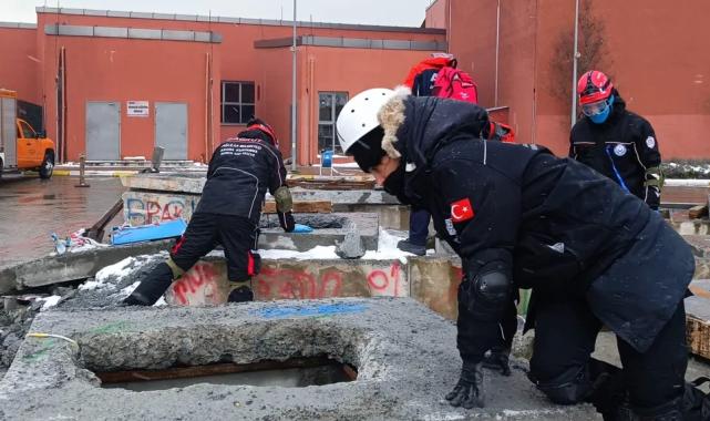 İstanbul Bakırköy’de ‘afet’ eğitimi