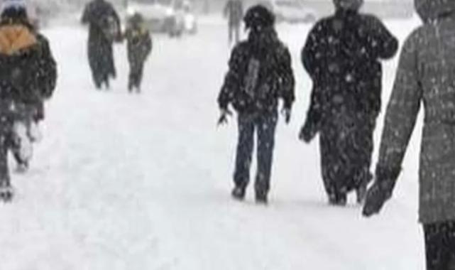 İstanbul’da eğitime ‘kar’engeli! İstanbul’da hangi ilçelerde okullar tatil edildi?
