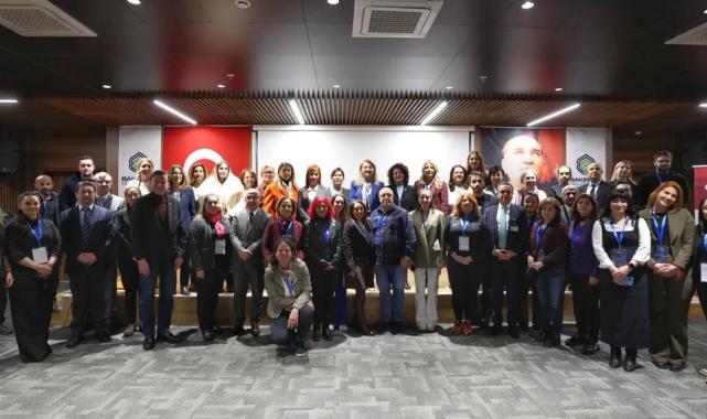 İstanbul’da “Sokak Hayvanları Çalıştayı”düzenlendi 