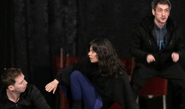 İzmir Şehir tiyatroları Ramazan ayında sahnede: Yeni oyun 1 Mart’ta çıkacak!