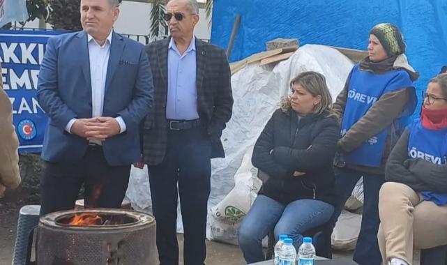İzmir’de A Parti’den grevdeki işçilere destek