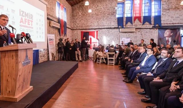 İzmir’de ​Başkan Tugay “Afet Koordinasyon Çalıştayı”nın açılışını yaptı