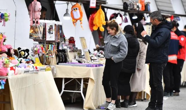 İzmir’de kalpleri ısıtan festival