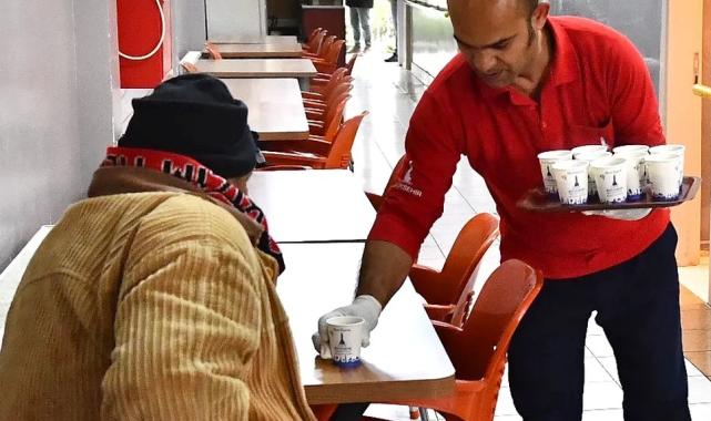 İzmir’de konuk evi’nin kapıları 24 saat açık!