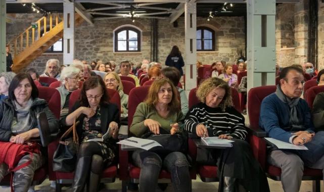 İzmirliler eğitimde ikinci baharını yaşıyor