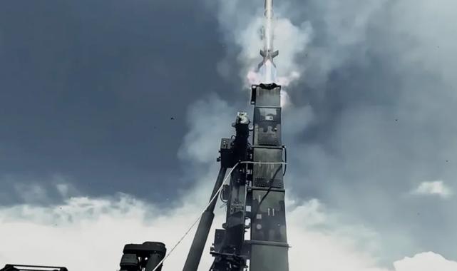 Kara Kuvvetleri’ne yerli füze HİSAR-O’nun kabulü yapıldı