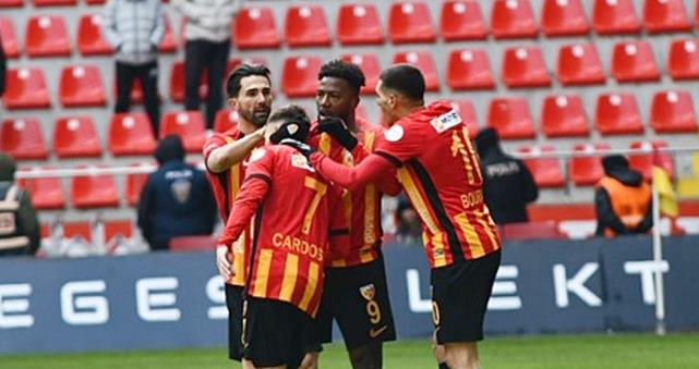 Bellona Kayserispor 1-0 Göztepe (Maç Sonucu) Kayseri’de kritik galibiyet!