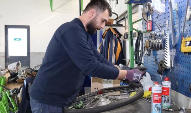 KOBİS bisikletleri usta ellerde yeniden hayat buluyor