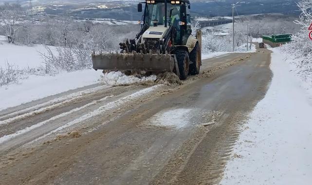 Kocaeli’de gece gündüz yollar açık