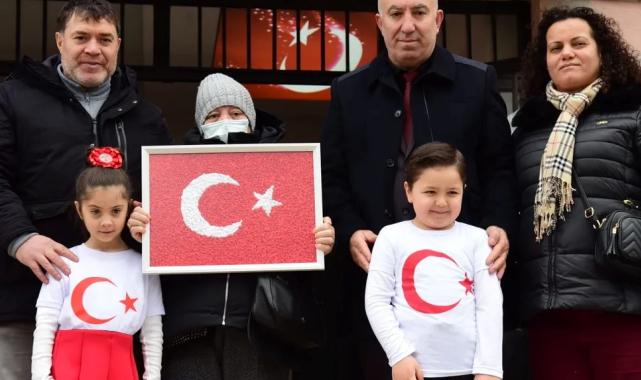 Manisa’da şehit Mehmet Savunmaz adını taşıyan okulda anıldı